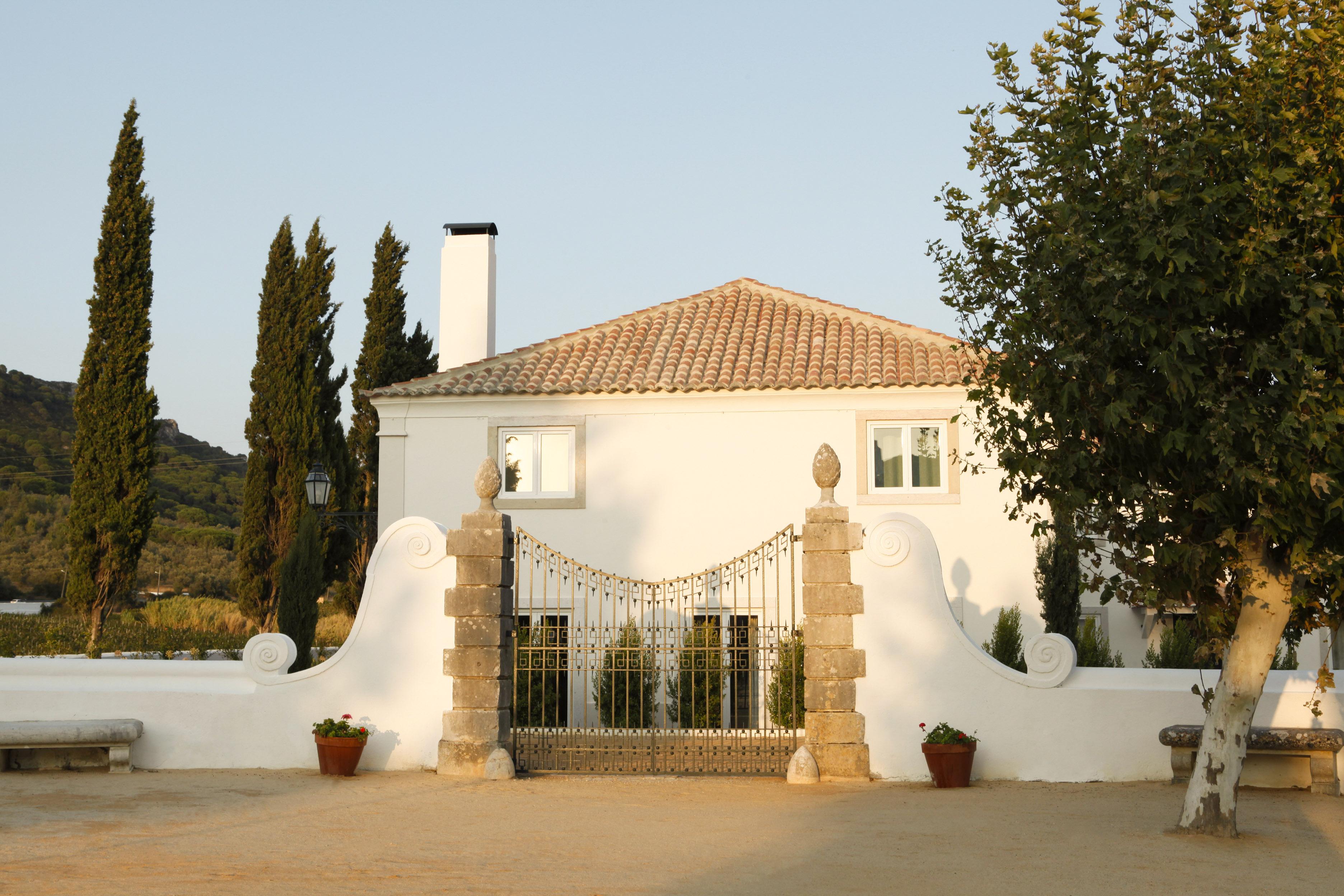 Hotel Casa Palmela - Small Luxury Hotels Of The World, Hotel & Villas Setubal Exterior photo